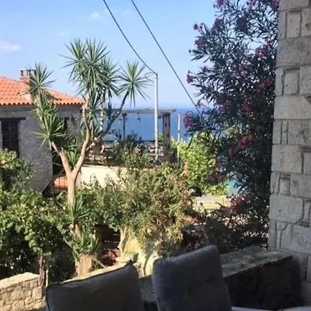 Apartment Sea View Terrace Apartment-close To The Sea